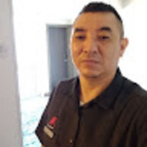 Meet your Posher, Santos